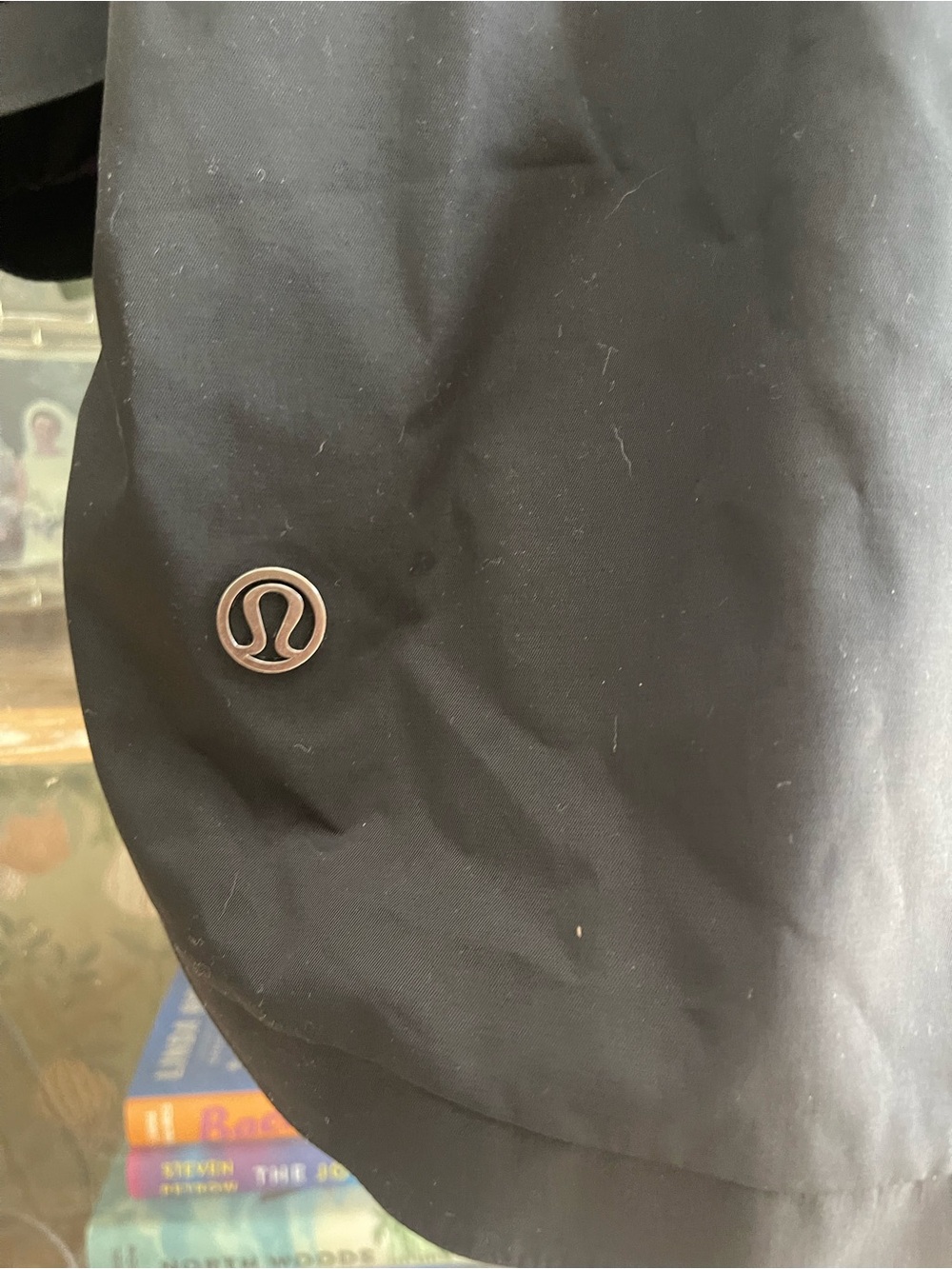 lululemon athletica Black Women's Lightweight Hooded Jacket - Picture 3 of 3